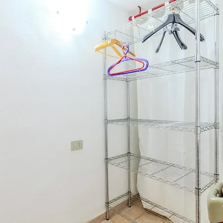 Ondallegra アパート *